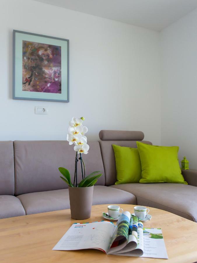 Apartment Maestral Porec Luaran gambar