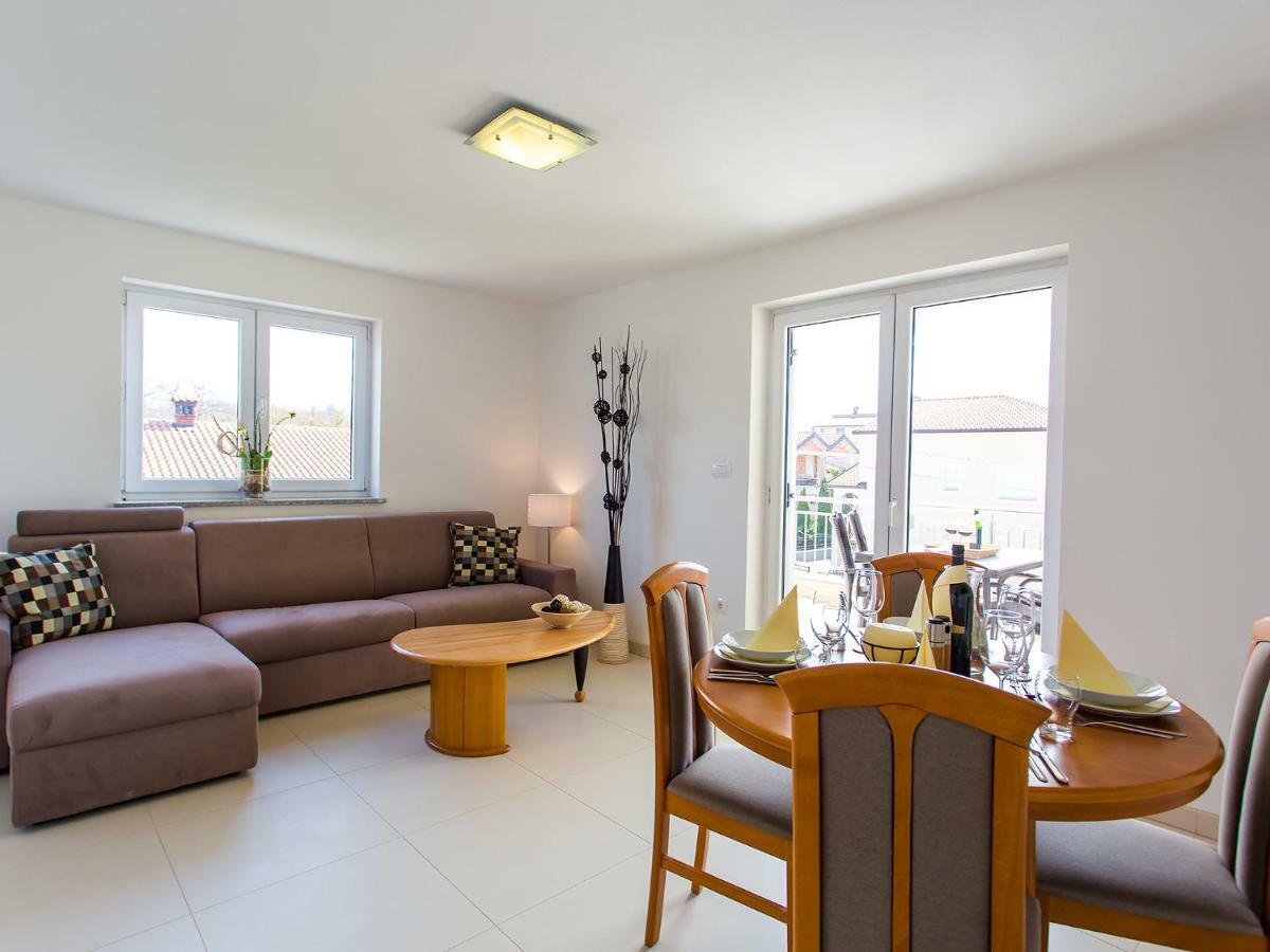 Apartment Maestral Porec Luaran gambar