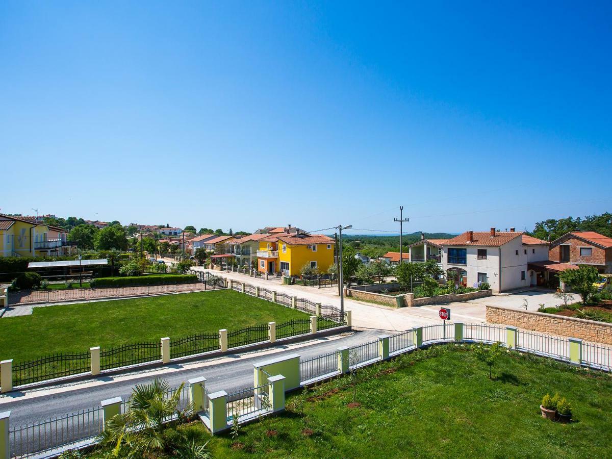 Apartment Maestral Porec Luaran gambar